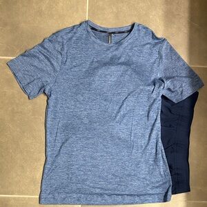 NWT Men's Leg3nd 2 piece set Blue T-shirt and shorts